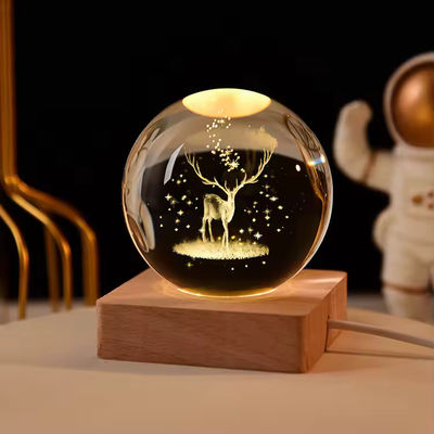 ลูกแก้วไม้ USB ไฟ LED ลูกแก้วรูปปั้น งานฝีมือ เที่ยงบ้านตกแต่ง