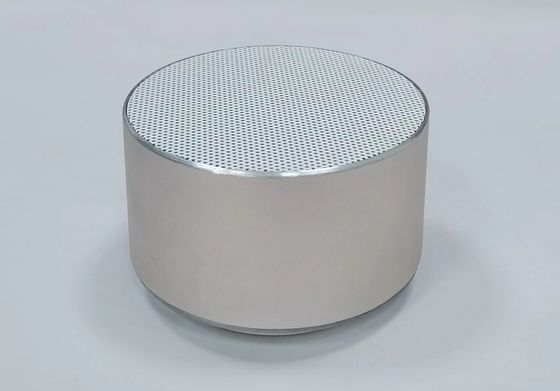 เครื่องเสียงมือถือแบบไร้สายมืออาชีพแบบบลูทูธ DC5V 1A ด้วยวิทยุ FM