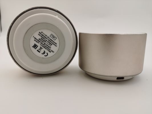 CE ROHS รับรอง เครื่องเสียงแบบพกพาไร้สาย มือฟรี 69x69x42mm